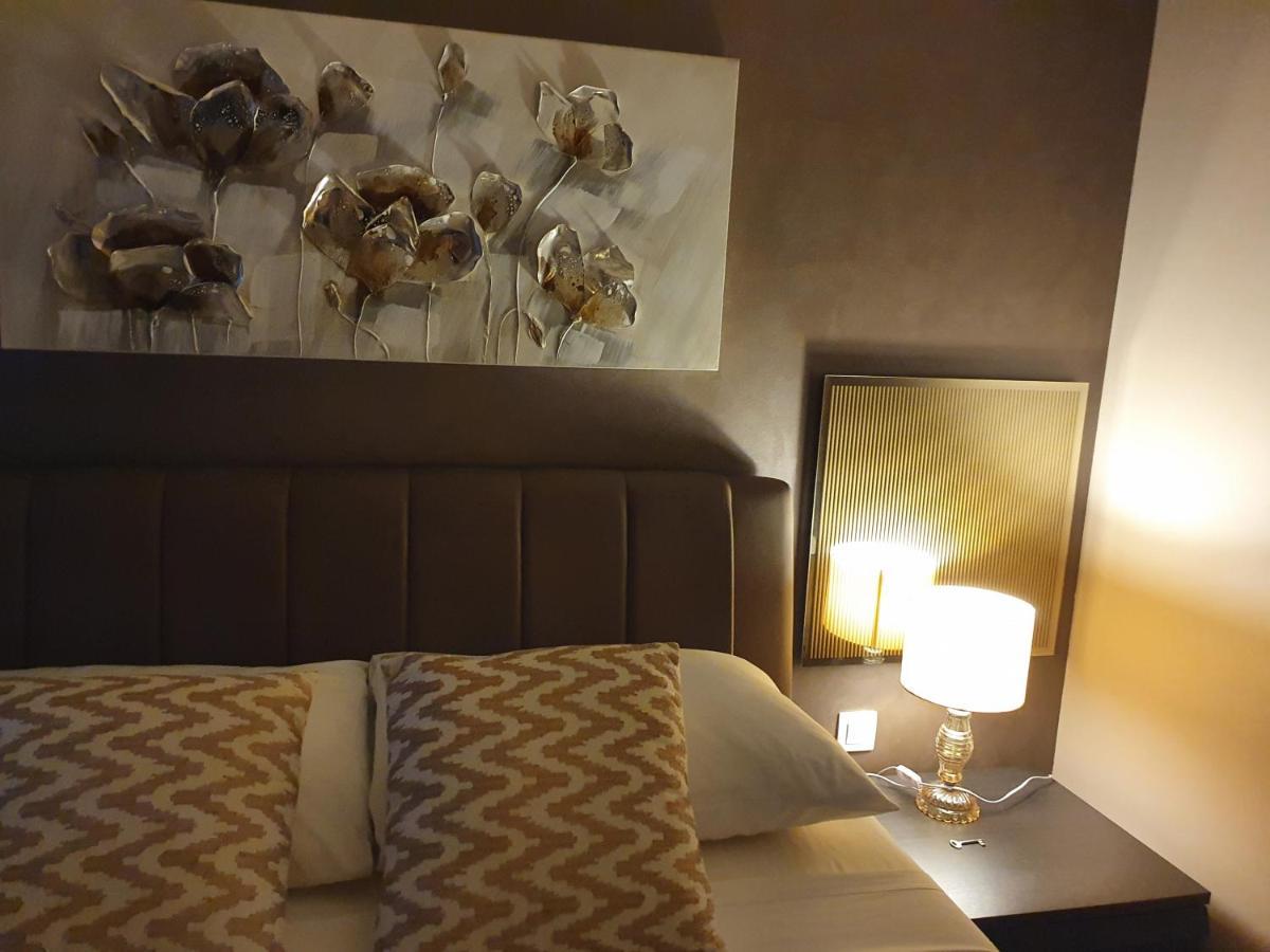 "Monte Paradiso" - Marine And Sea View, Free Parking 普拉 外观 照片